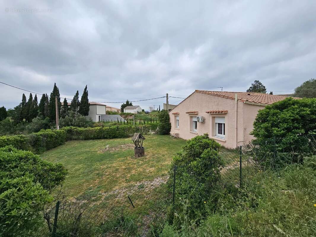 Maison à MOUX