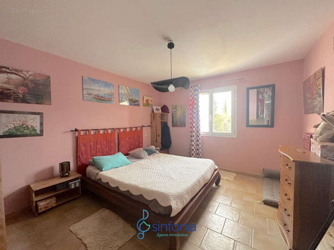 Maison à SERVIERS-ET-LABAUME