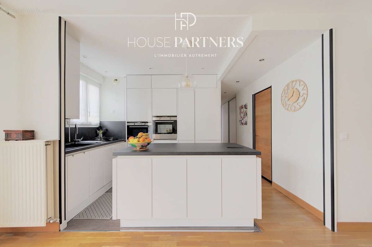 Appartement à RUEIL-MALMAISON