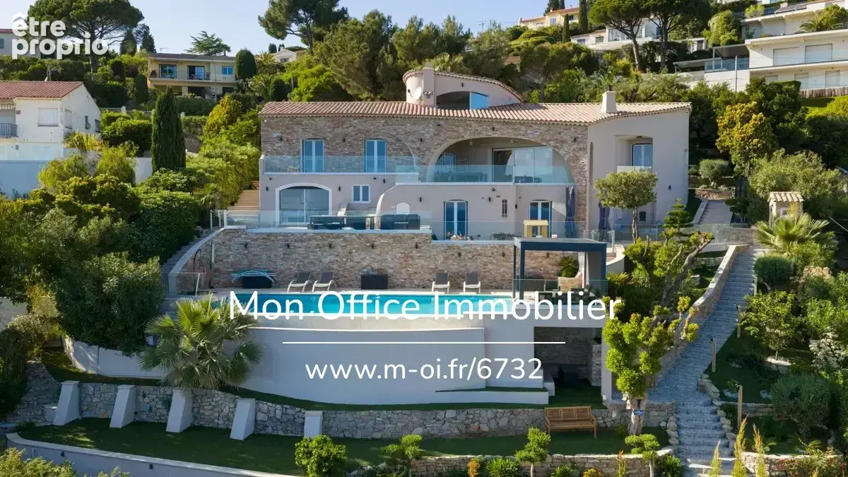 Référence : 6732-JDO - Villa d’exception avec vue mer panoramique aux Issambres - photo 10