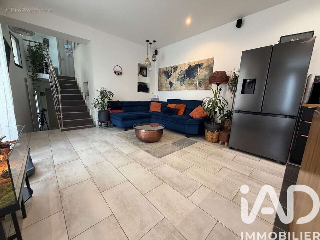 Photo 6 - Maison à VILLENEUVE-LE-ROI