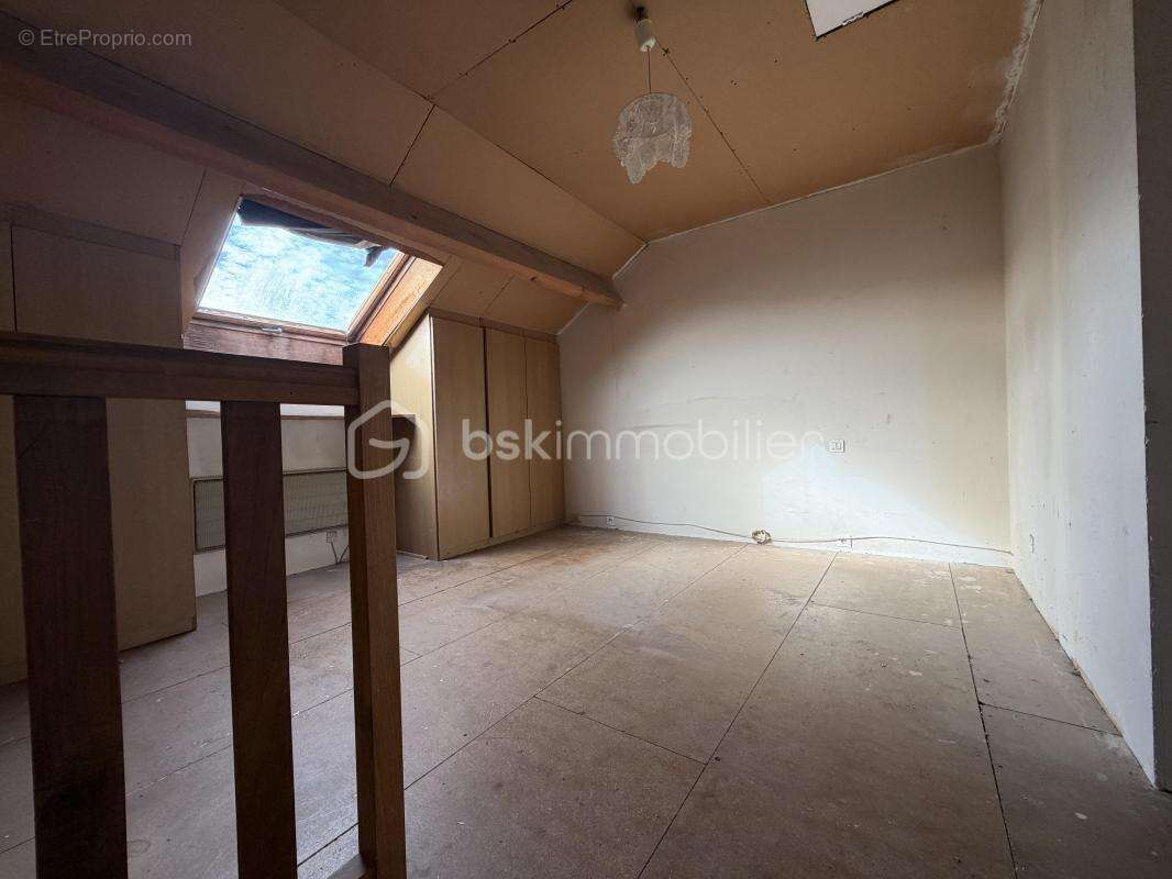 Maison à BALLAINVILLIERS