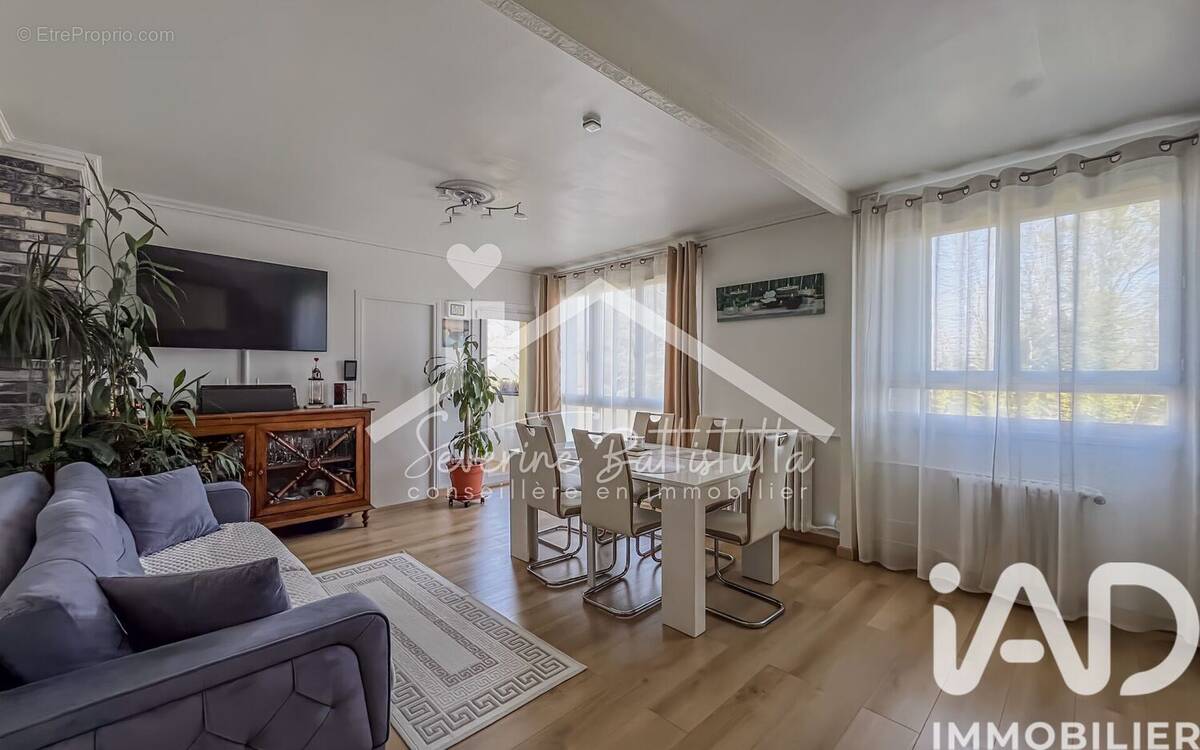 Photo 1 - Appartement à MITRY-MORY