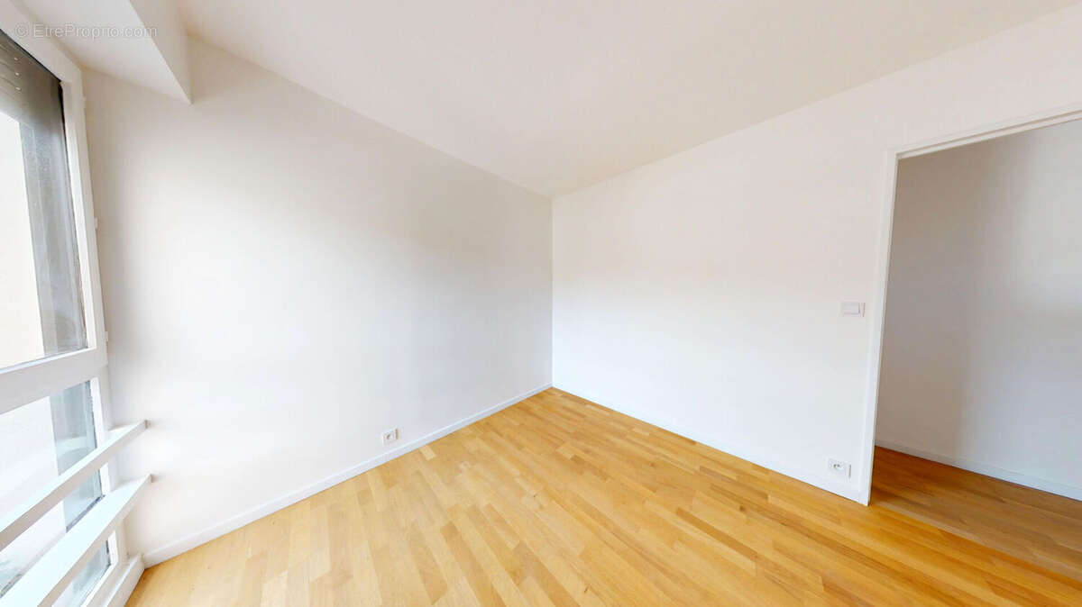 Appartement 4 pièce(s) 112 m2 avec immense terrasse! - photo 5