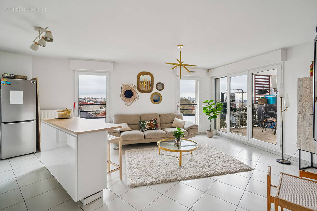 Appartement à MONTREUIL