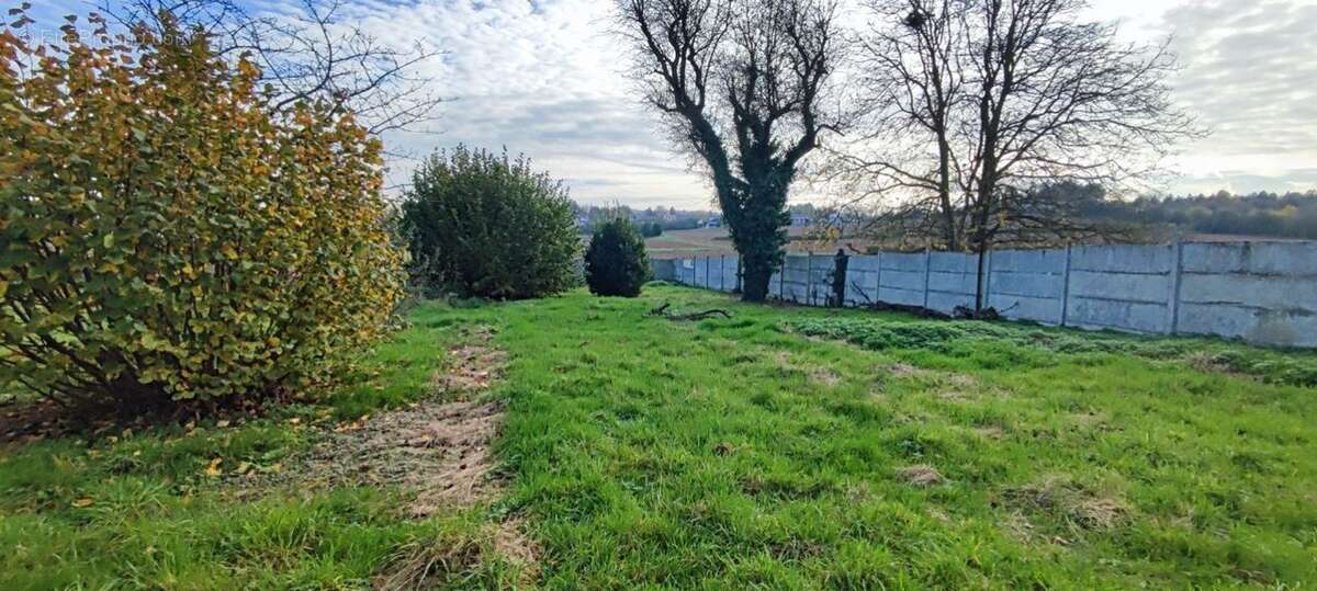 Terrain 1500 m² à Givenchy-En-Gohelle  - photo 3