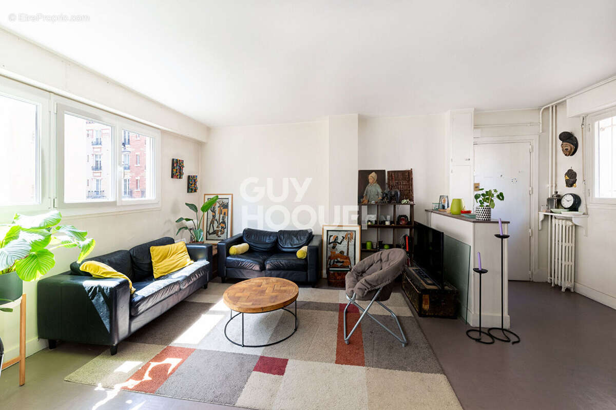 Appartement à PARIS-15E