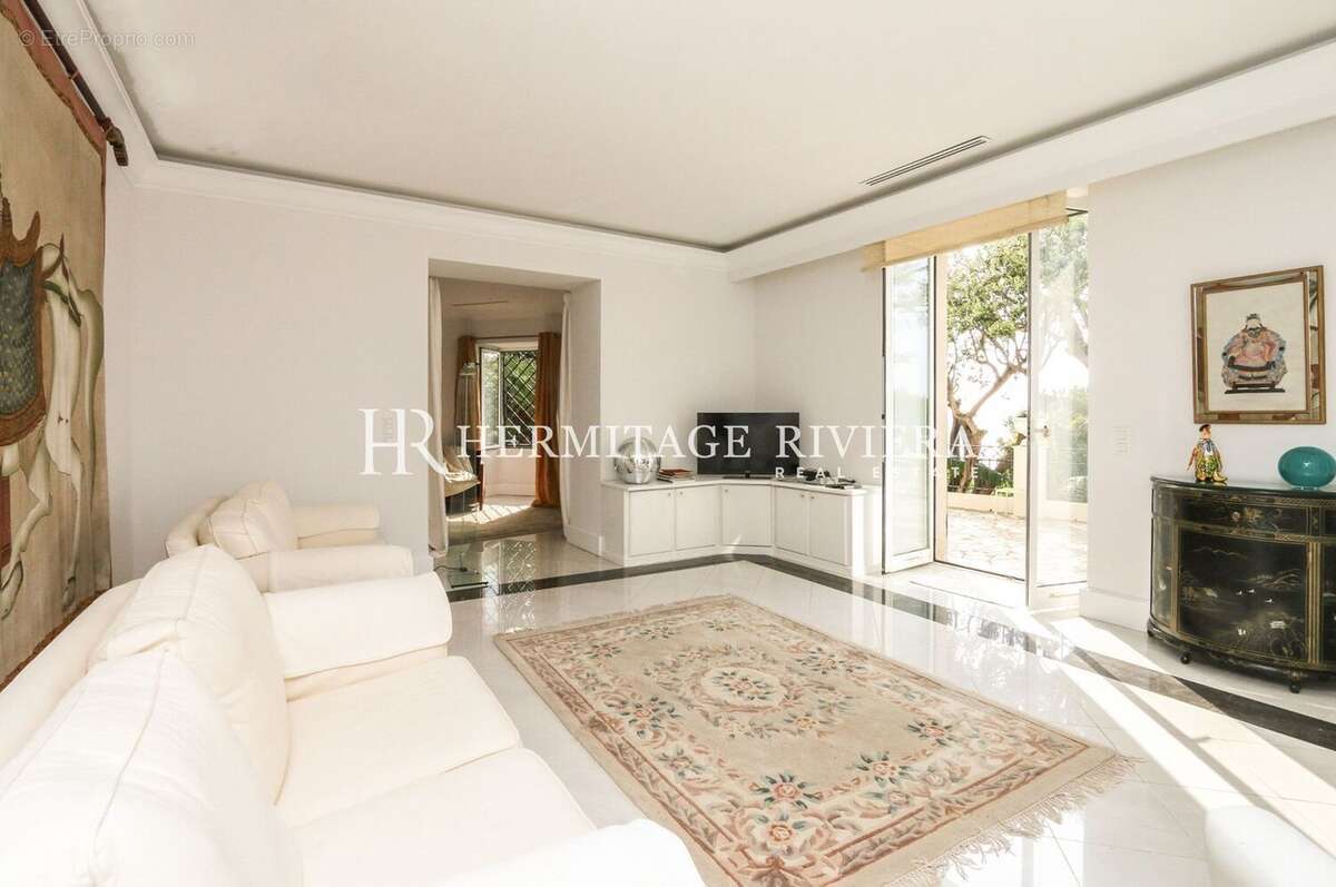 Appartement à CAP-D'AIL