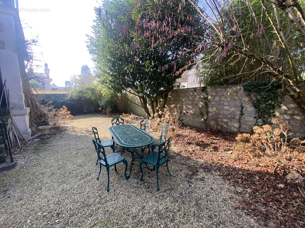 Maison à L&#039;ISLE-ADAM