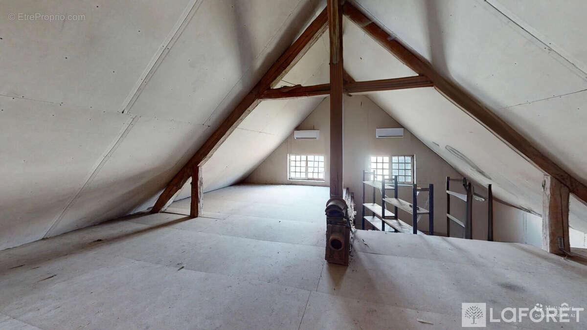 Maison à SARON-SUR-AUBE