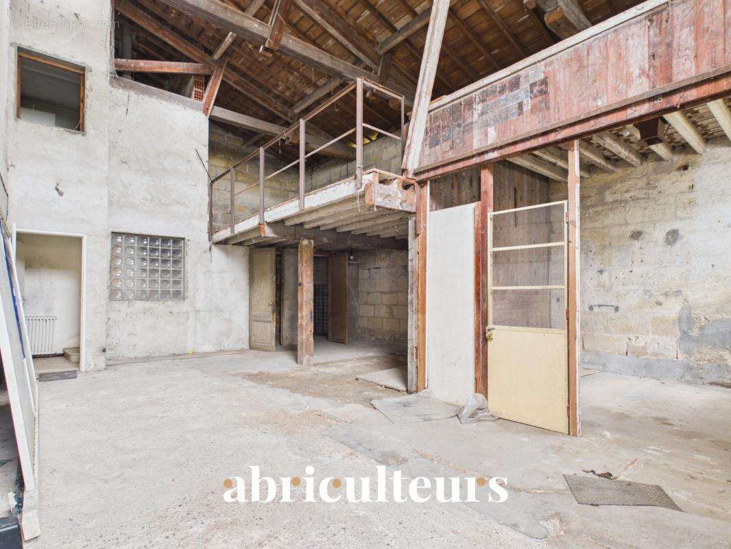 Bureaux de 250 m² – Parcelle de 361 m² en vente à Bordeaux / Bouscat (33200) - photo 3
