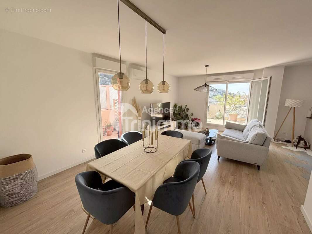 Appartement à SAINT-ANDRE-DE-LA-ROCHE