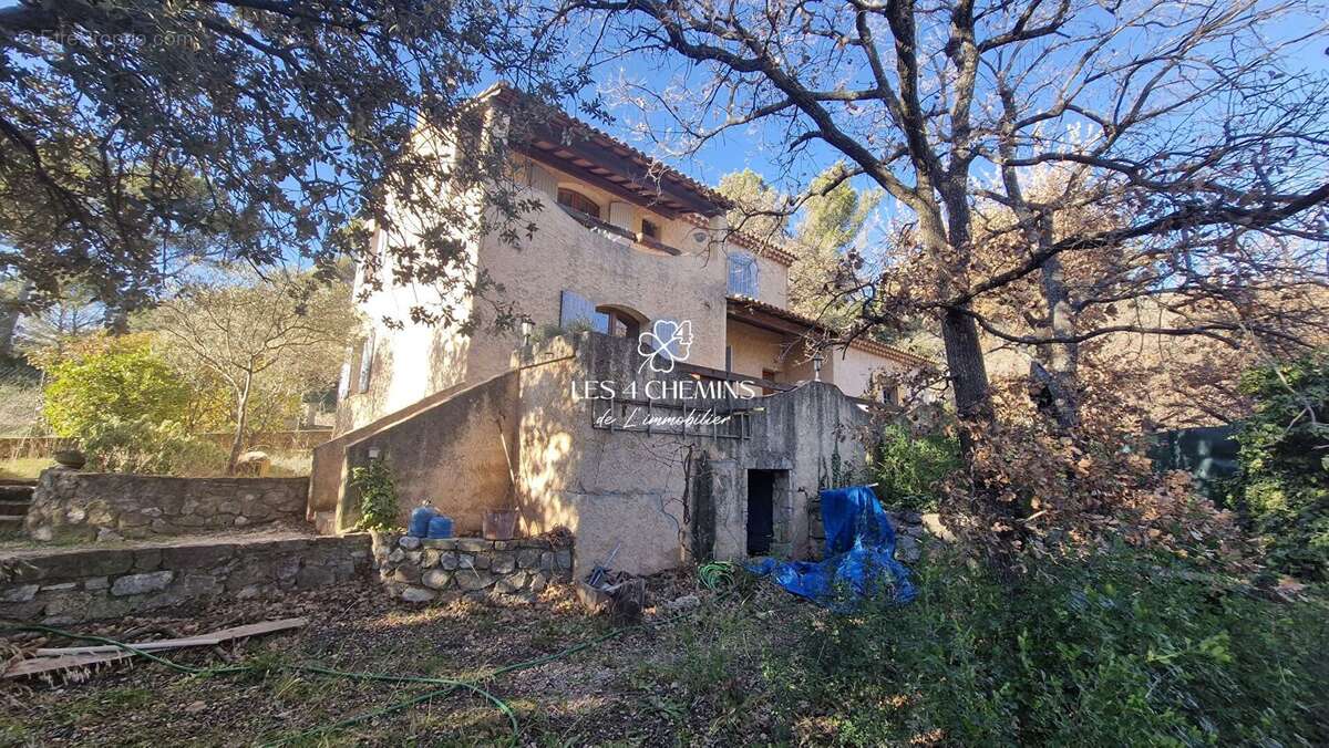 Maison à PUYLOUBIER