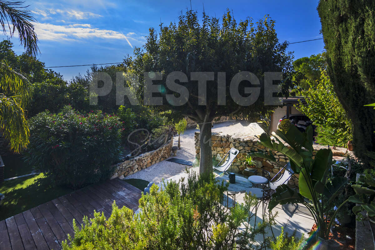 Maison à SANARY-SUR-MER