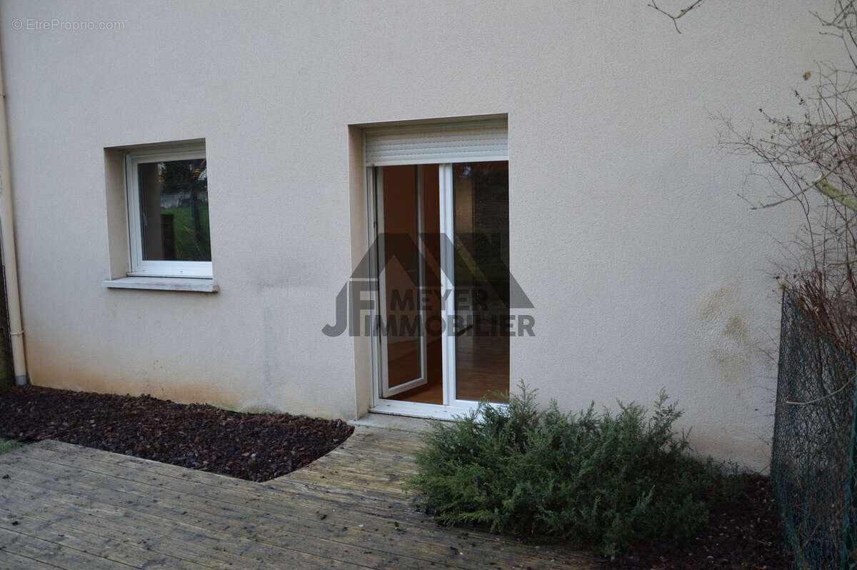 Appartement à POMPEY
