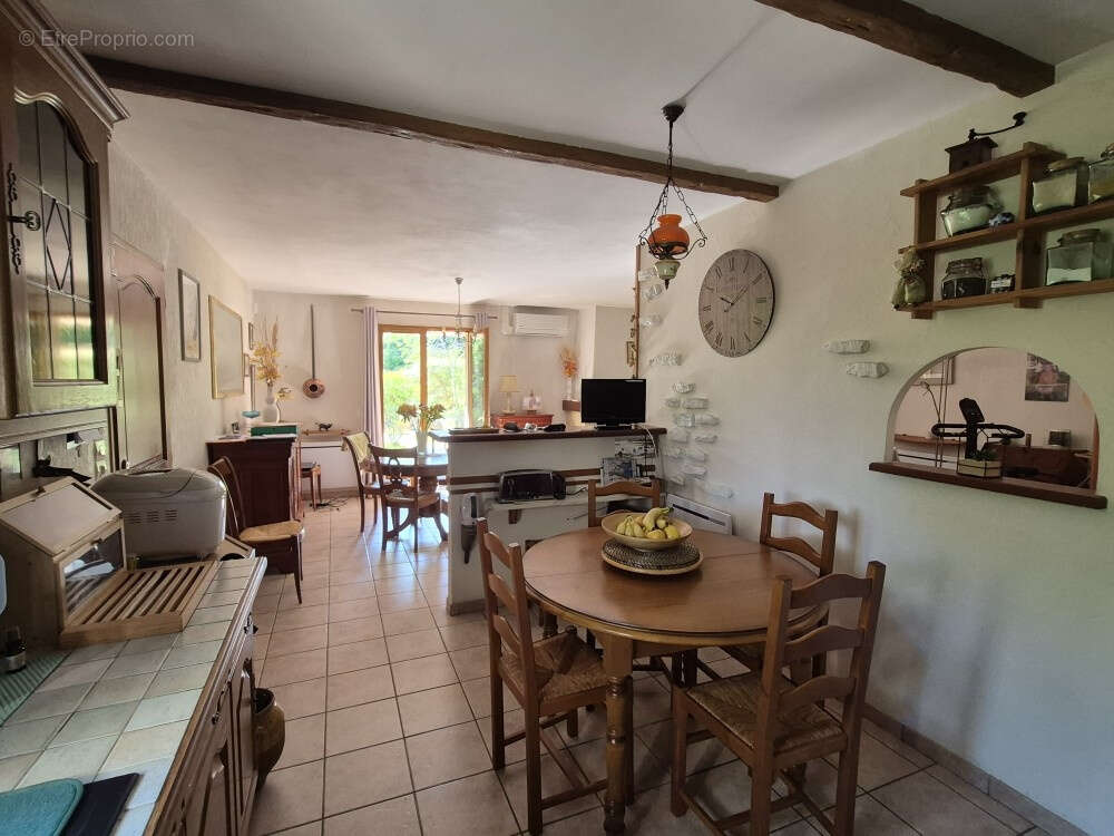 Maison à PREIGNAN
