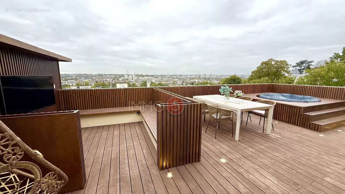 Appartement à LE RAINCY