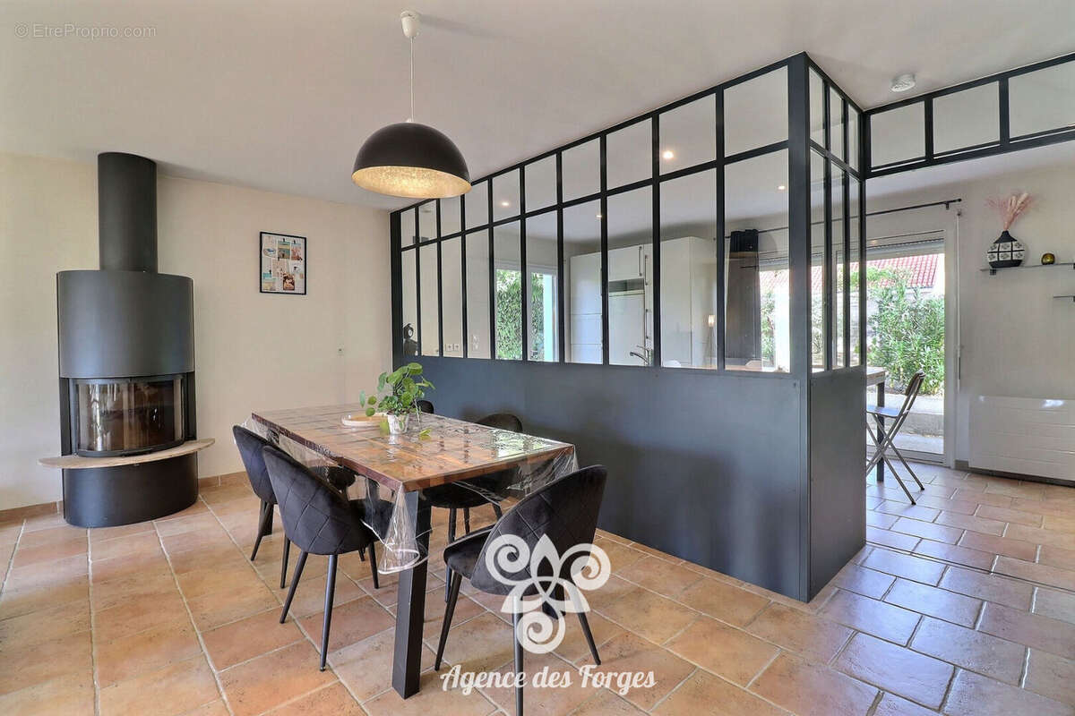 Maison plain-pied - 3 chambres - 103m² - Vallet - photo 7