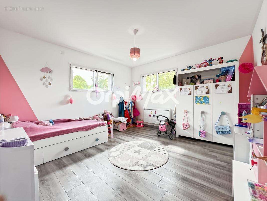 Maison À Vendre 176m2 - photo 11