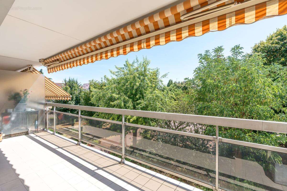 Appartement À Vendre - photo 3