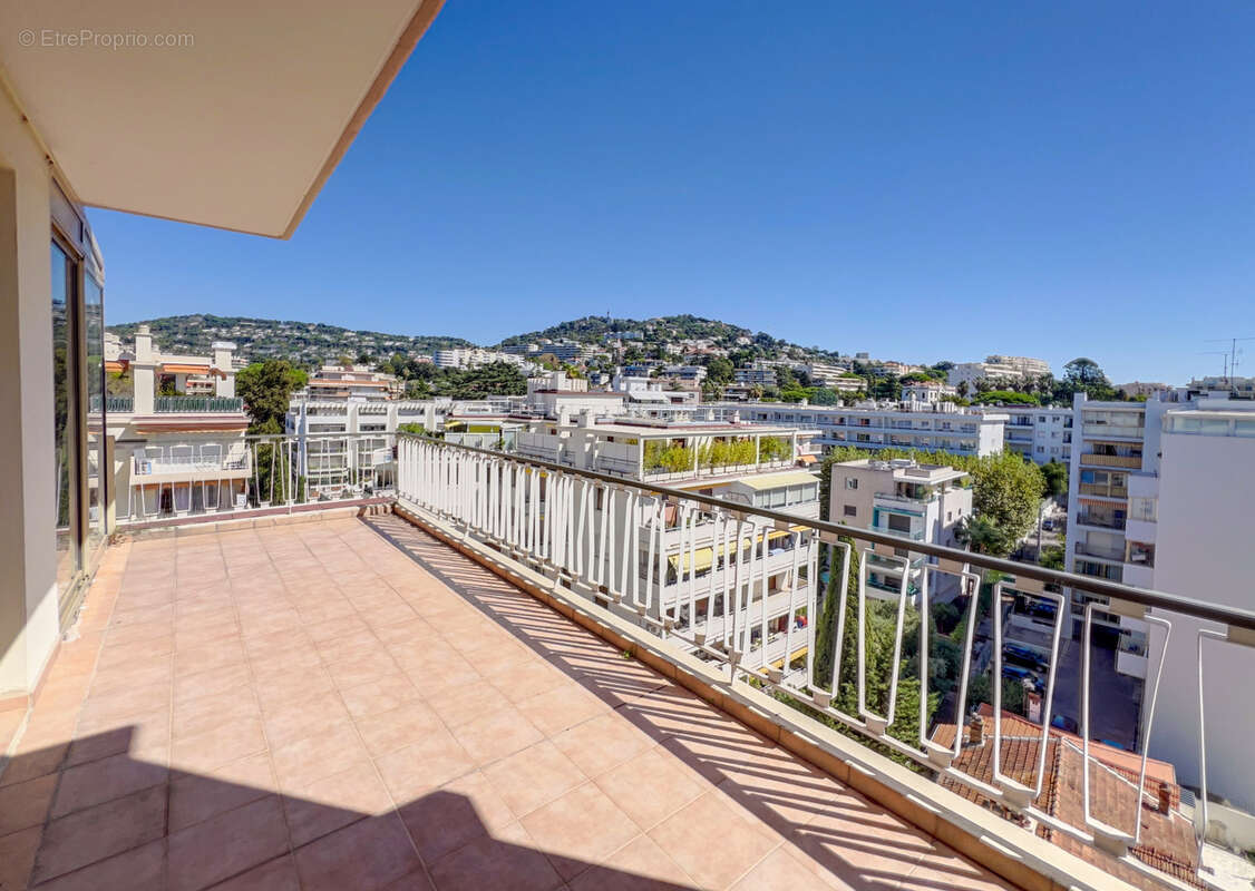 Appartement à CANNES
