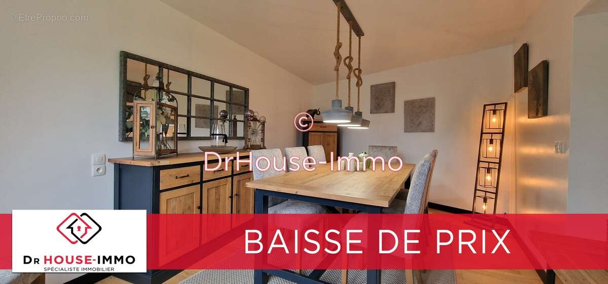 Maison à COURGENARD