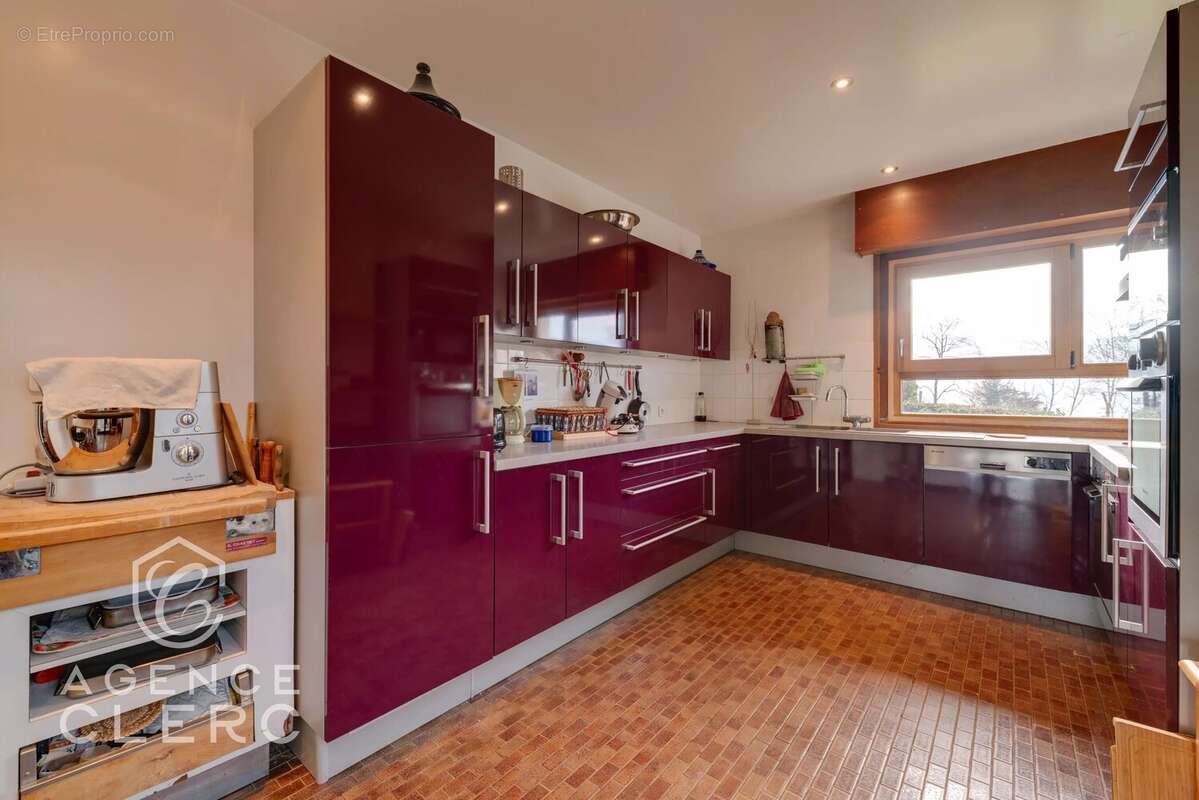 Maison à VEYRIER-DU-LAC