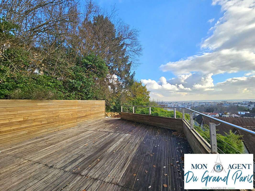 Maison à LE PLESSIS-ROBINSON