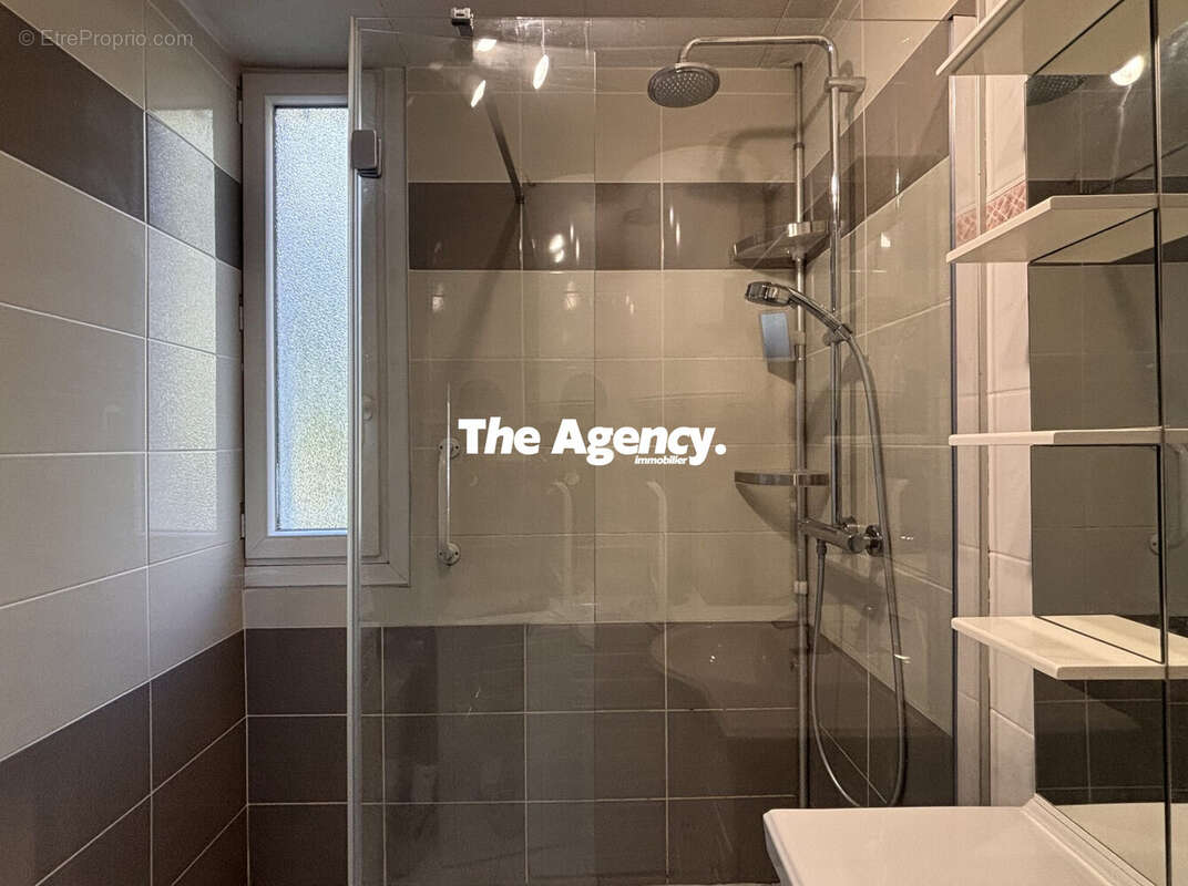 Appartement à MARSEILLE-11E