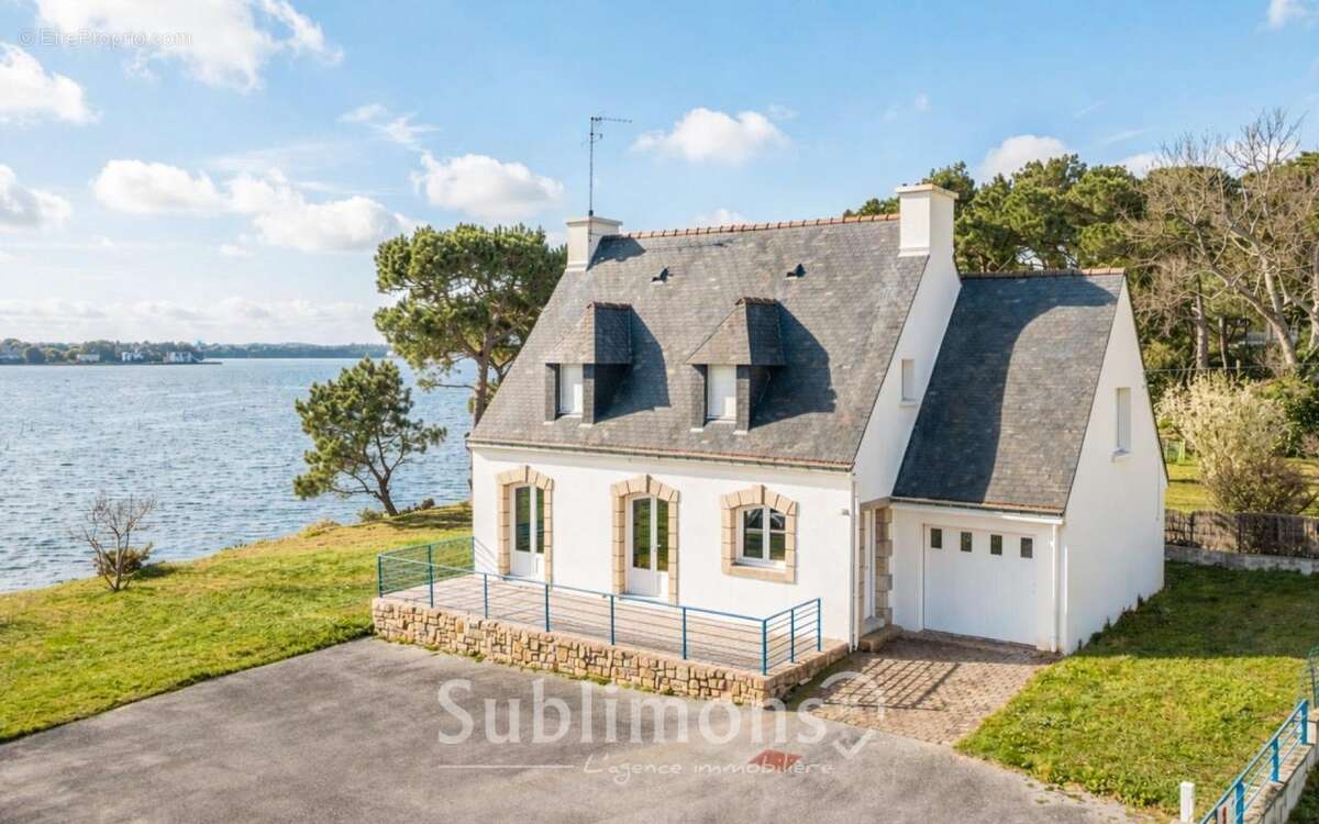 Maison à LOCOAL-MENDON