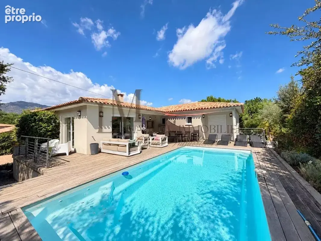 Porto-vecchio - belle villa avec piscine à proximité des plages - photo 2