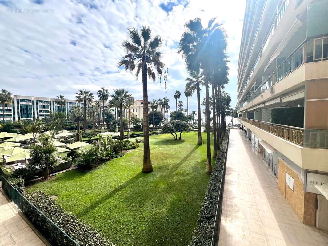 Appartement à CANNES