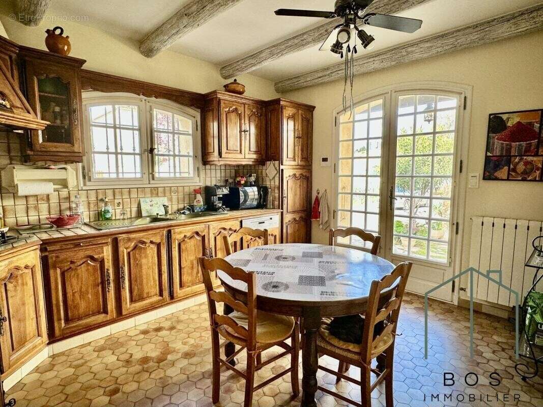 Maison à SALON-DE-PROVENCE