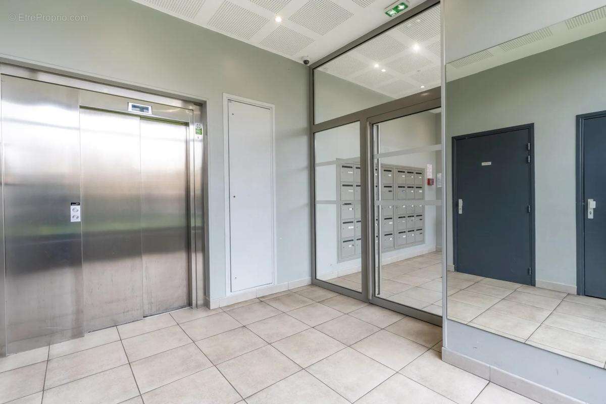 Appartement à STAINS