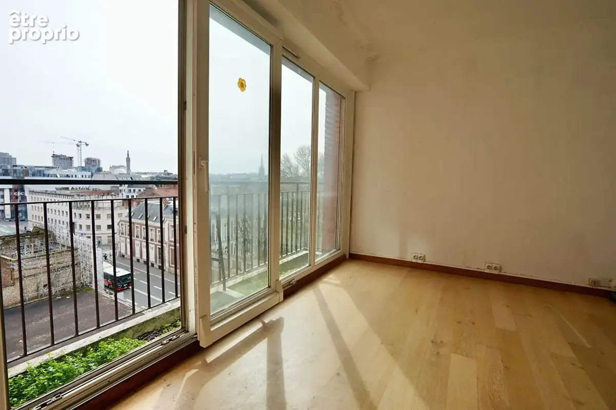 Appartement 101 m² à Lille  - photo 7