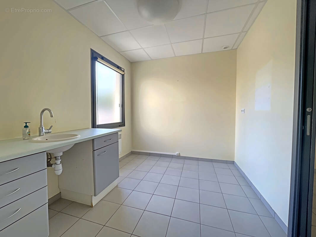 Commerce à LIBOURNE