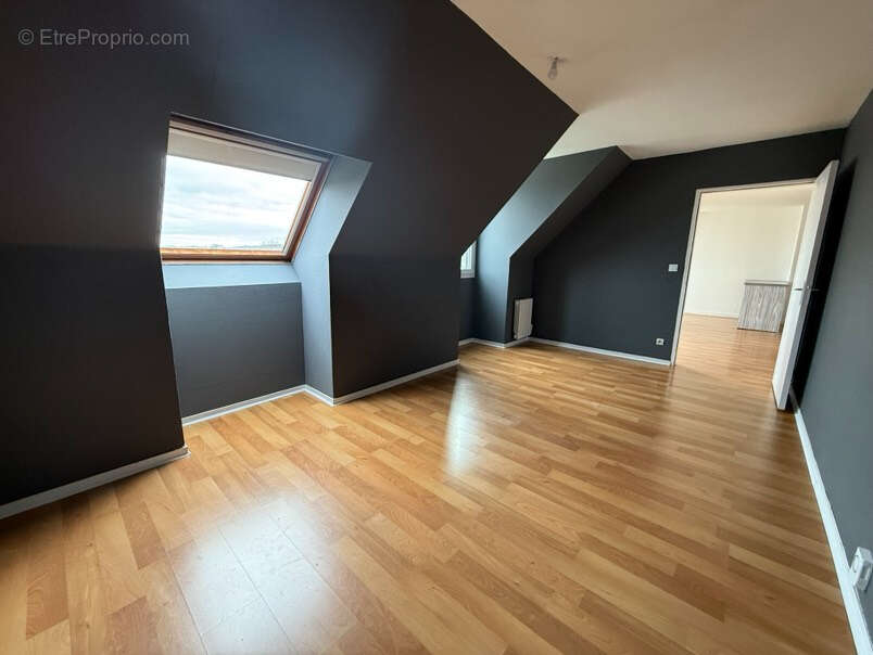 Appartement à PONT-SAINTE-MAXENCE