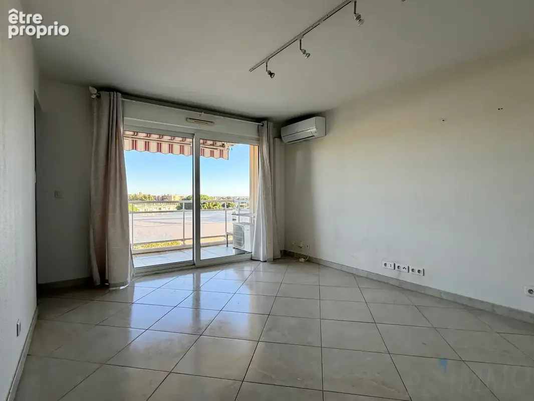 À vendre   appartement 2 pièces avec terrasse, parking et cave - photo 8