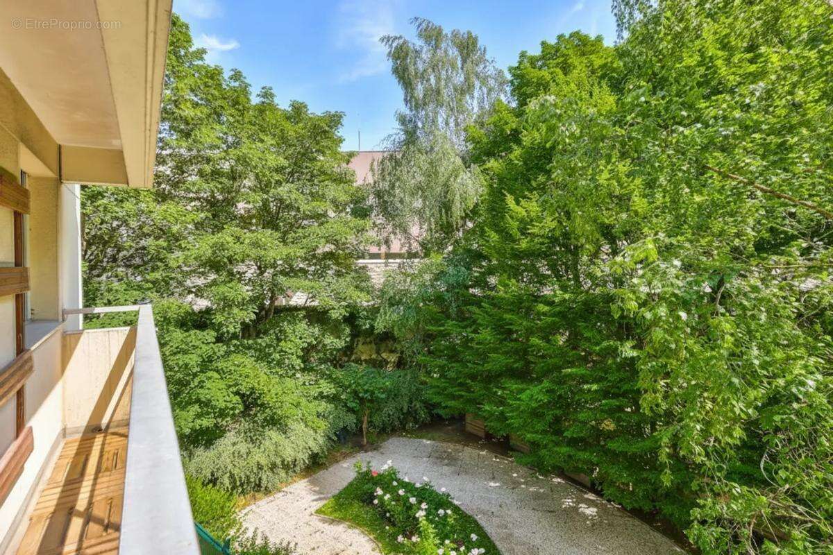 Appartement de 5 pièces de 94 m² à Paris - photo 13