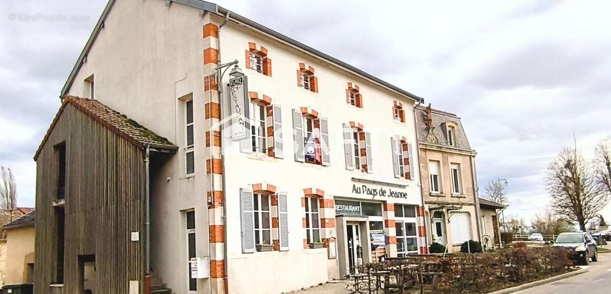 Photo 2 - Commerce à DOMREMY-LA-PUCELLE