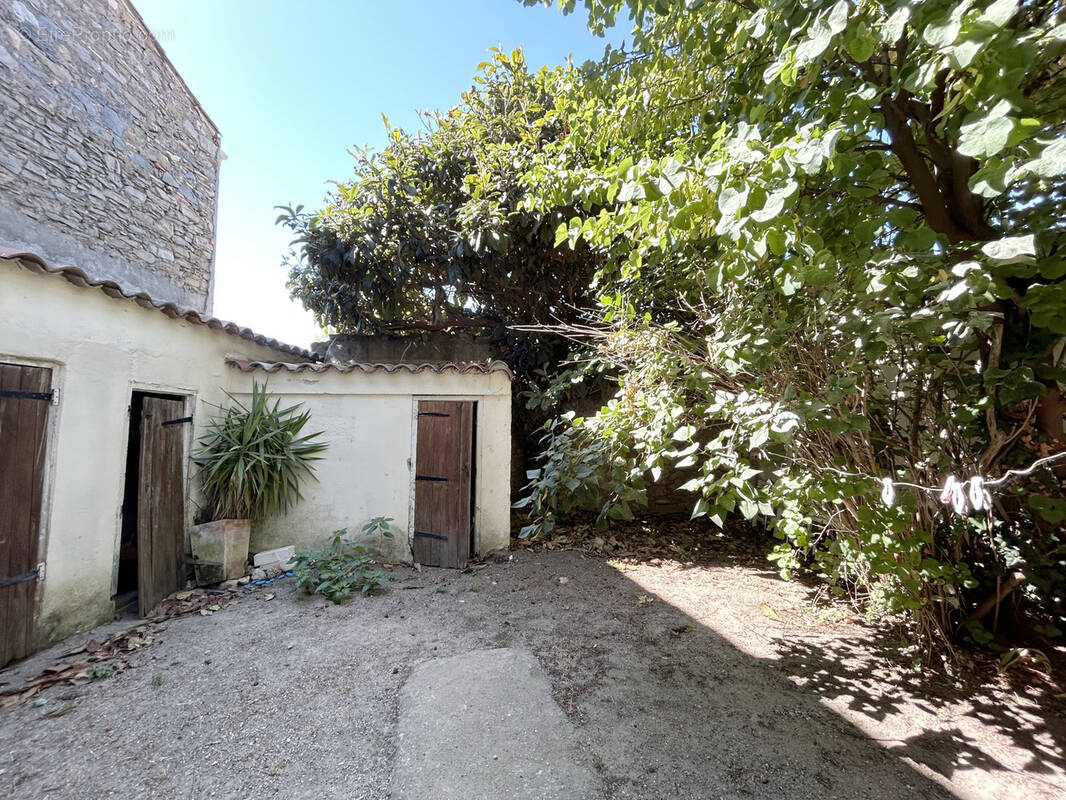 Maison à LEZIGNAN-CORBIERES
