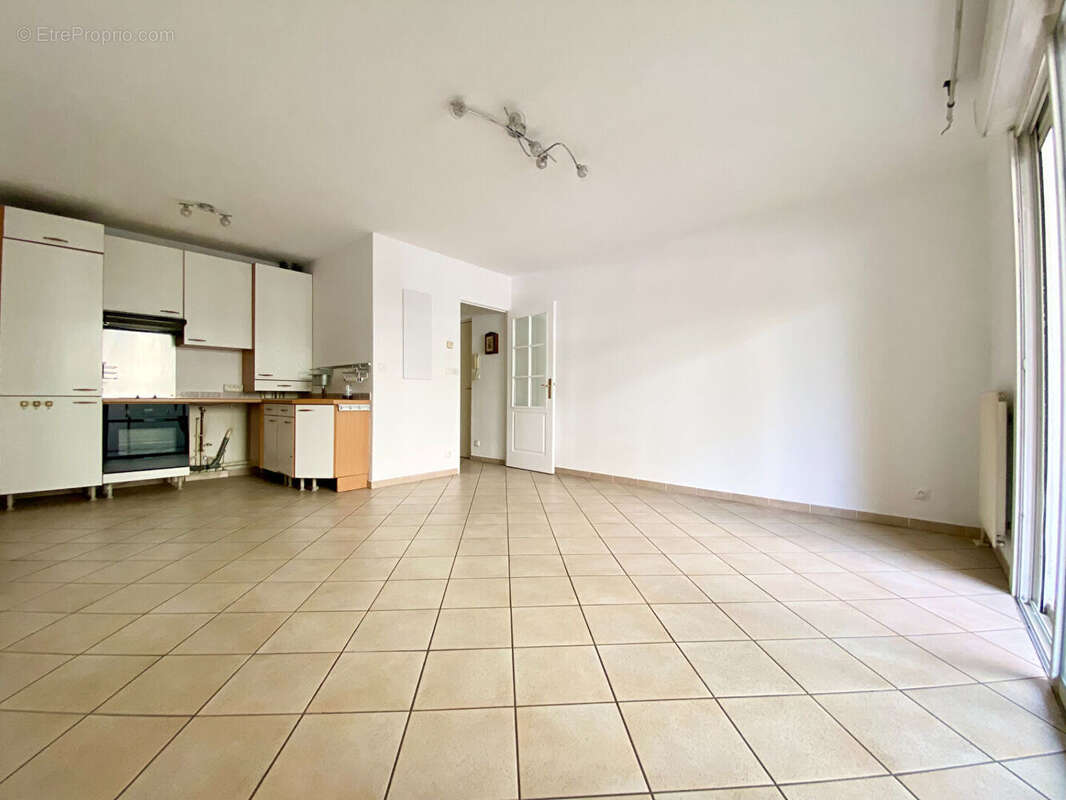 Appartement à AUBAGNE