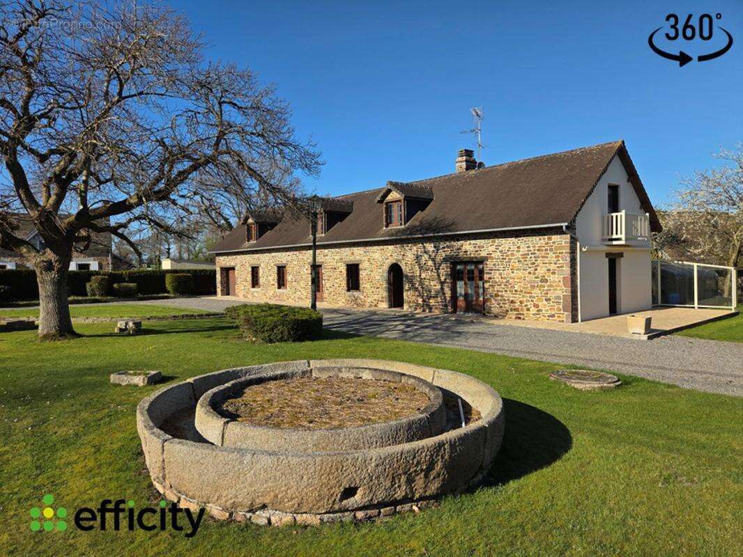 Maison à SAINT-PAIR-SUR-MER