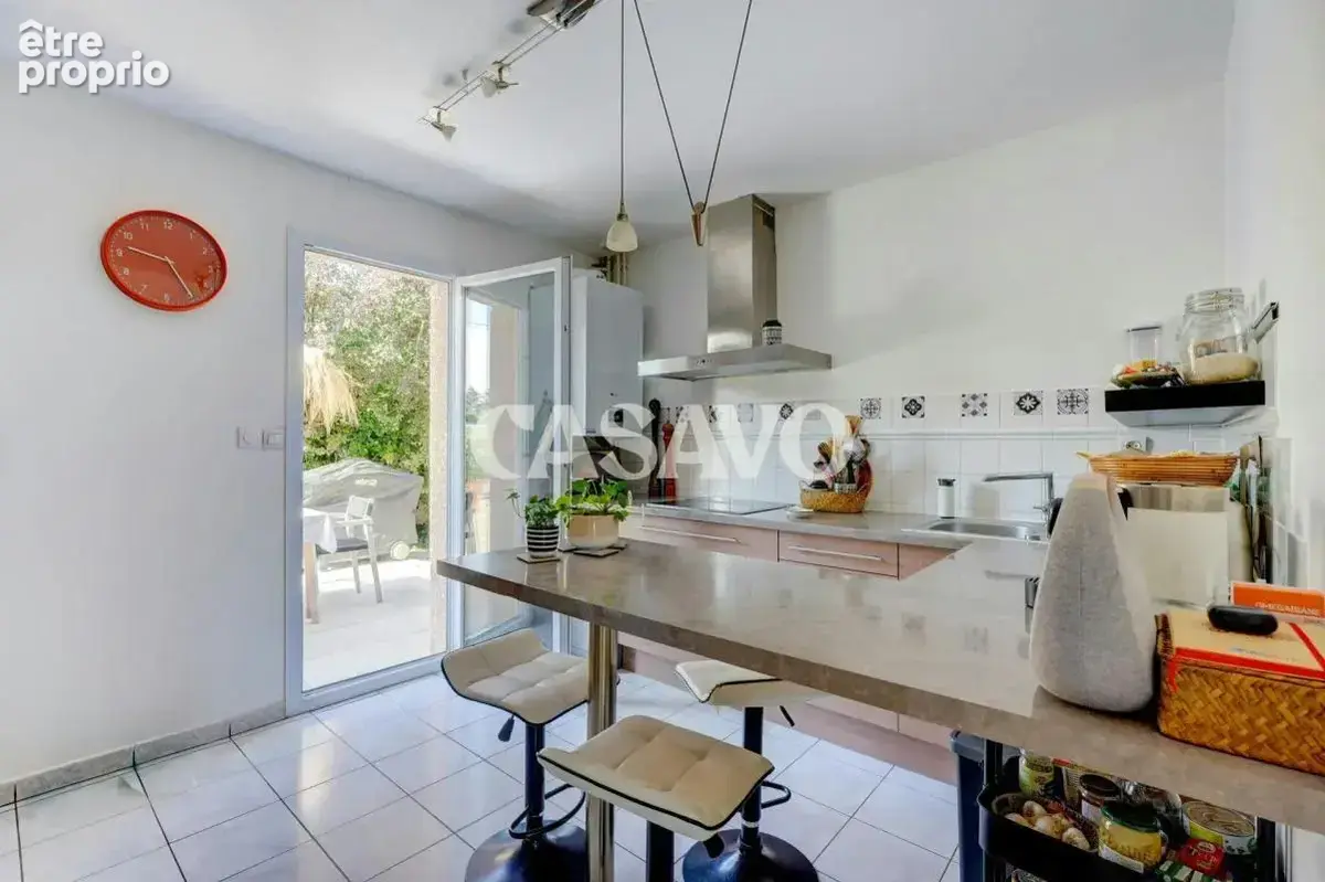 Vente Maison 4 pièces de 112m² - 69150 Décines-Charpieu - photo 6