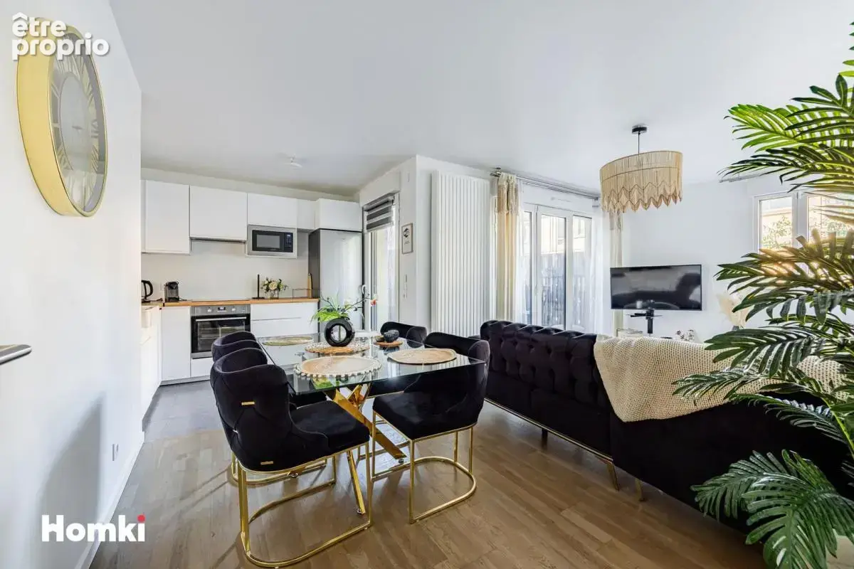 Appartement T3 de 67 m² à Asnières-sur-Seine 92600, Rue Louis Armand - photo 6