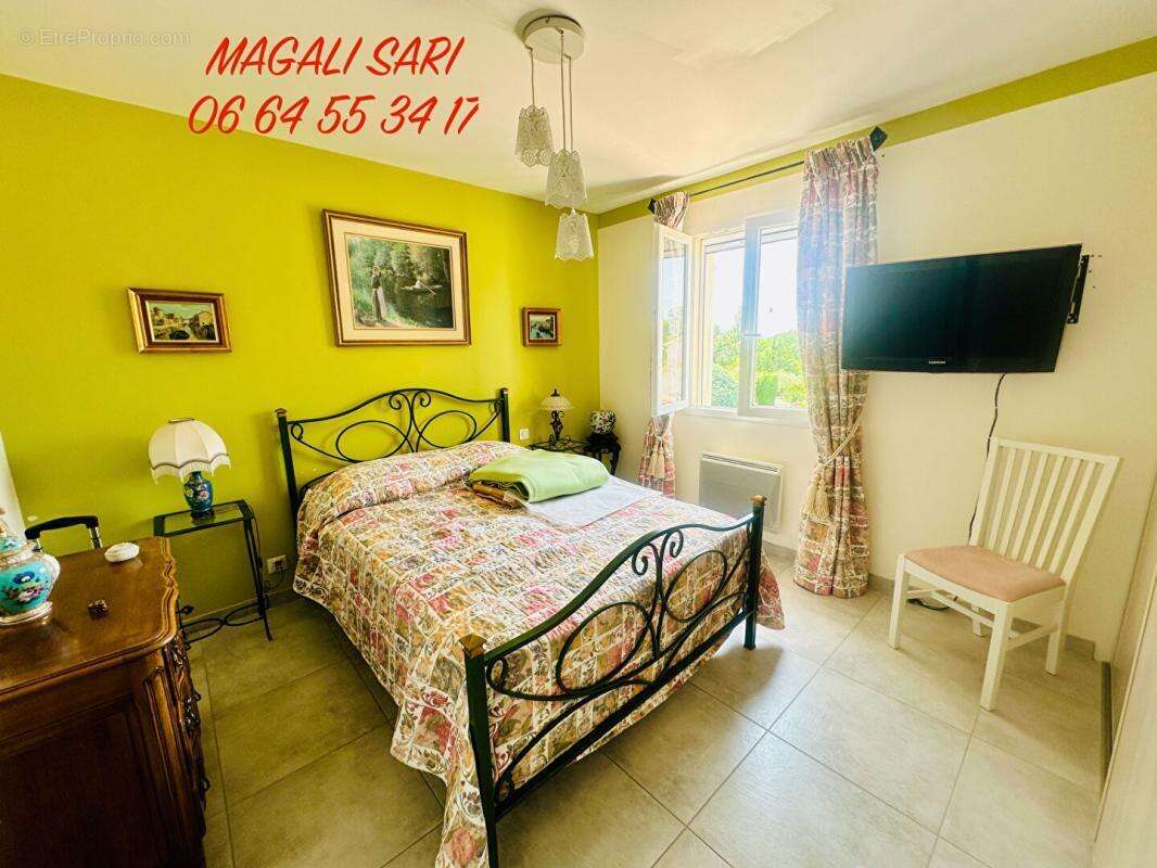 Maison à SAINT-HILAIRE-DE-BRETHMAS