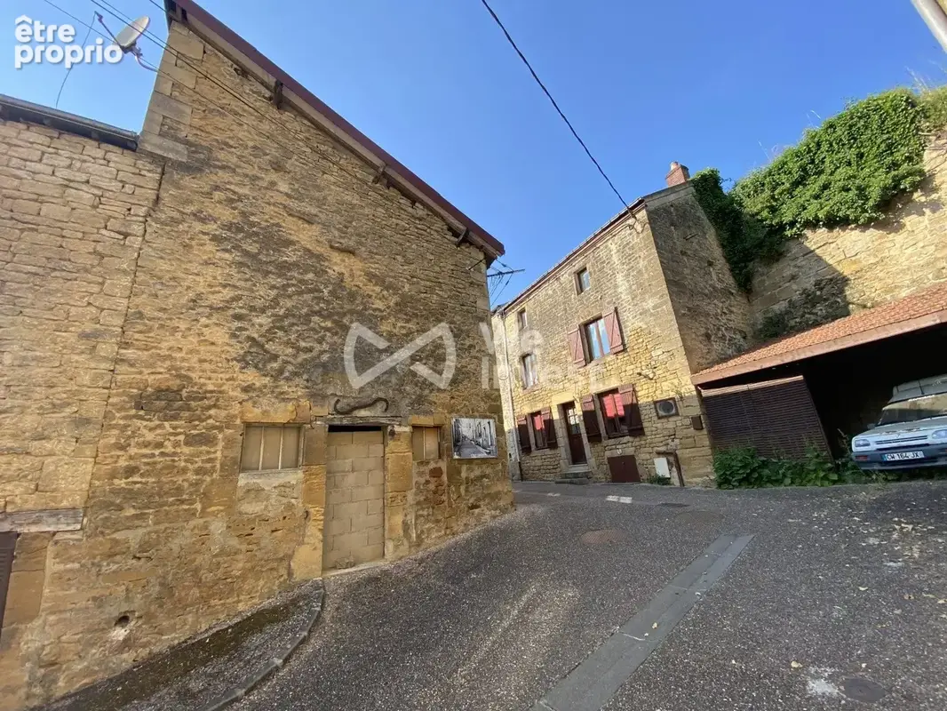 Parking à vendre à Mouzon (08210) - photo 2