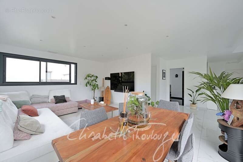 Maison à BAILLARGUES