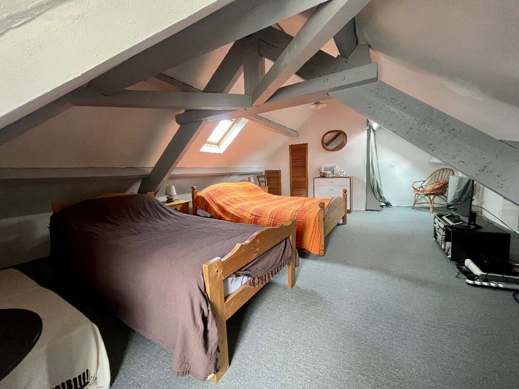 Maison à PORT-EN-BESSIN-HUPPAIN