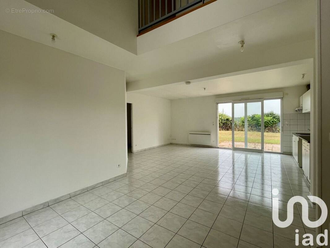 Photo 1 - Maison à AILLY-SUR-NOYE